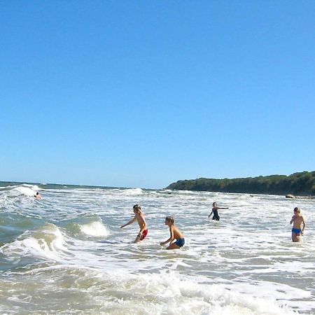 Strandnahe 2-Raum-Ferienwohnung Mit Balkon - Strandhaus Moenchgut Fewo 10 Lobbe Esterno foto