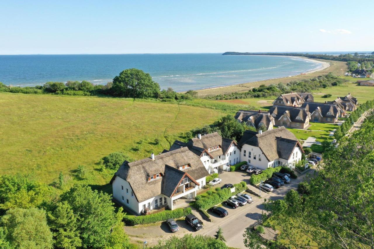 Strandnahe 2-Raum-Ferienwohnung Mit Balkon - Strandhaus Moenchgut Fewo 10 Lobbe Esterno foto