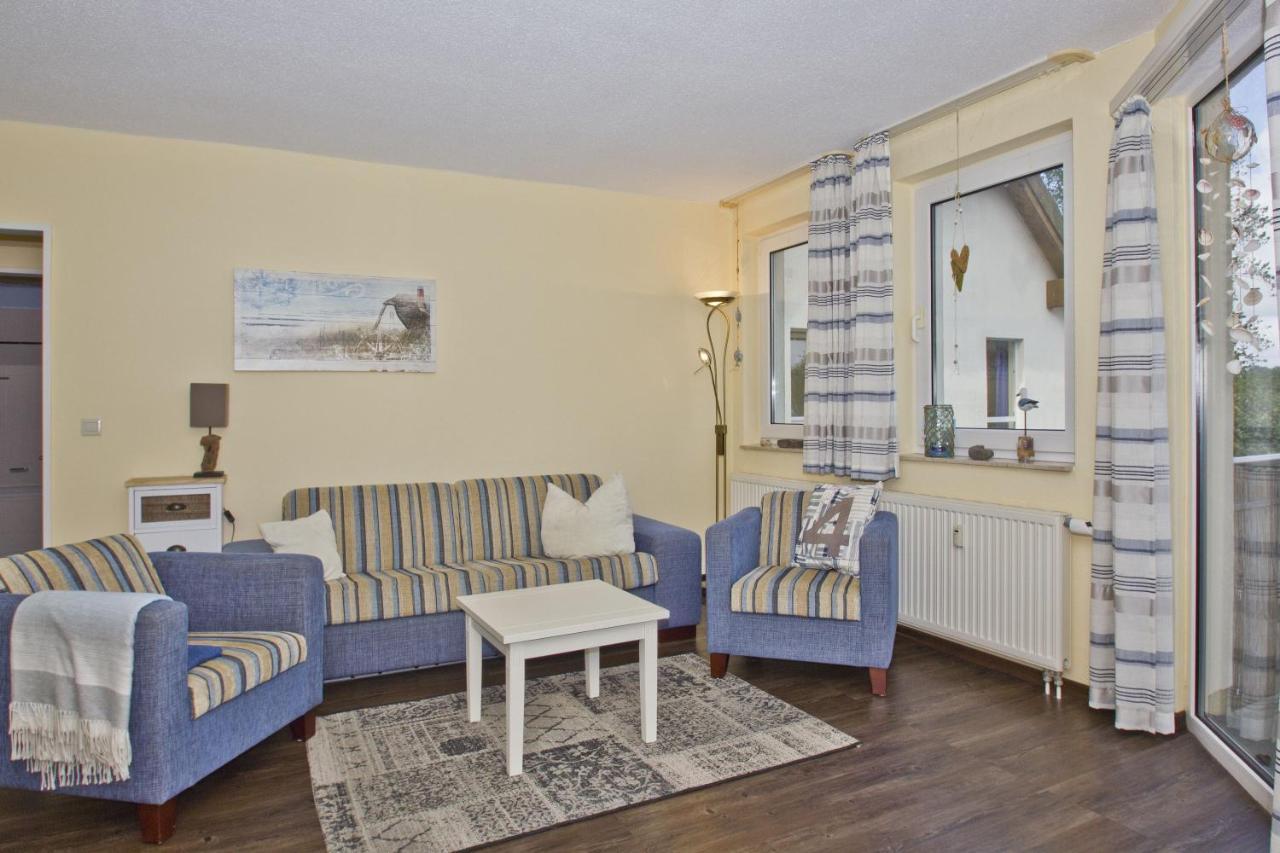 Strandnahe 2-Raum-Ferienwohnung Mit Balkon - Strandhaus Moenchgut Fewo 10 Lobbe Esterno foto